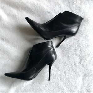 Pointed Toe Leather Ankle Boots